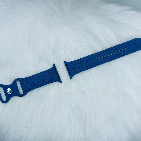 New Navy Floral Design Watch Bands For Apple Watch Series  38mm / 40mm / 41mm - Picture 3 of 6